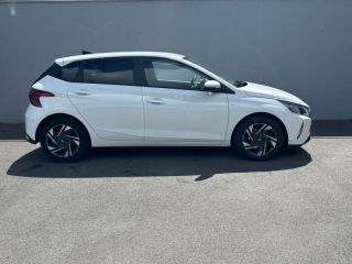 56600 : Hyundai Lorient - Auto Océane - HYUNDAI i20 - i20 - Polar White - Traction - Essence/Micro-Hybride