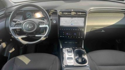 11020 : Hyundai Carcassonne - HMDS - HYUNDAI TUCSON Creative - TUCSON IV - BLEU FONCE - Boîte automatique - Essence / Courant électrique