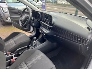 89100 : Hyundai Sens - APS - HYUNDAI Bayon - Bayon - Sleek Silver Métal - Traction - Essence