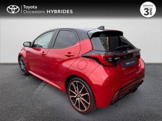 50000 : Hyundai Saint-Lô - GCA - TOYOTA Yaris - Yaris - Bi-ton Rouge Intense / Toit noir - Traction - Hybride : Essence/Electrique