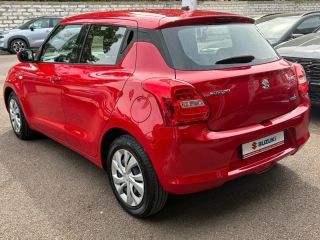 89100 : Hyundai Sens - APS - SUZUKI Swift - Swift - Rouge - Traction - Essence/Micro-Hybride