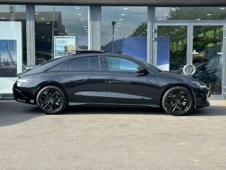 57100 : Hyundai Thionville - Théobald Automobiles - HYUNDAI Ioniq 6 - Ioniq 6 - Biophilic Blue métal - Transmission intégrale - Electrique