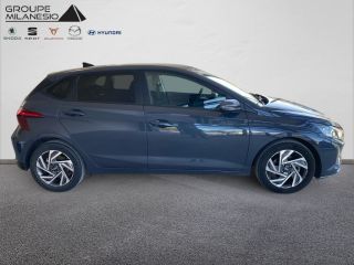 13300 : Hyundai Salon de Provence - Cap Milanesio - HYUNDAI i20 Intuitive - i20 III - Gris - Automate sequentiel - Essence sans plomb