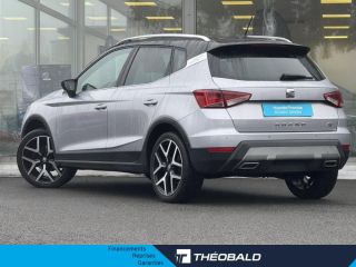 57200 : Hyundai Sarreguemines - Theobald Automobiles - SEAT Arona - Arona - Gris Urbain Métal/Toit Noir Minuit - Traction - Essence