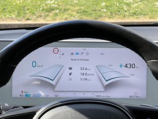 77240 : Hyundai Melun - CAP FOURNIER - HYUNDAI IONIQ 5 Creative - IONIQ 5 - Blanc - Automate à fonct. Continu - Courant électrique