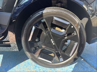 89100 : Hyundai Sens - APS - KIA EV3 - EV3 - Noir Ebène métallisé - Traction - Electrique
