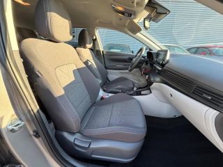 29000 : Hyundai Quimper - Iroise Automobiles - HYUNDAI Bayon - Bayon - Sleek Silver Métal - Traction - Essence/Micro-Hybride