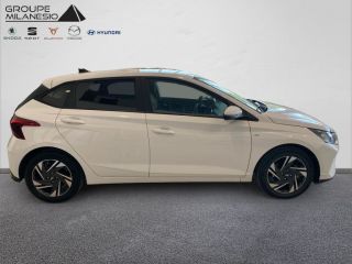 13300 : Hyundai Salon de Provence - Cap Milanesio - HYUNDAI i20 Intuitive - i20 III - Blanc - Automate sequentiel - Essence sans plomb