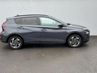 56600 : Hyundai Lorient - Auto Océane - HYUNDAI Bayon - Bayon - Aurora Grey Métal - Traction - Essence/Micro-Hybride