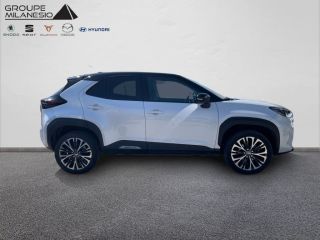 13290 : Hyundai Aix en Provence - Cap Milanesio - TOYOTA YARIS CROSS HYBRIDE Collection - YARIS CROSS HYBRIDE (03/2022-01/2024) - Blanc - Automate à fonct. Continu - Essence / Courant électrique