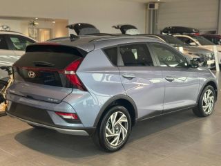 56600 : Hyundai Lorient - Auto Océane - HYUNDAI Bayon - Bayon - Meta Blue Métal - Traction - Essence