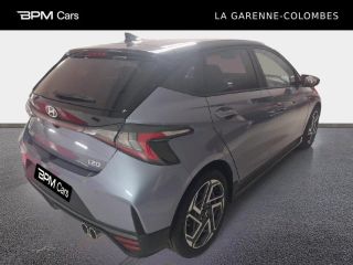 92250 : Hyundai La Garenne-Colombes - BPM Cars - HYUNDAI i20 - i20 - Meta Blue Métal/Toit+rétros Black - Traction - Essence