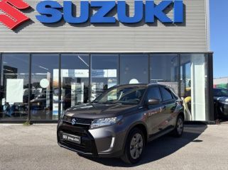 40990 : Hyundai Dax - i-AUTO - SUZUKI Vitara - Vitara - Titan Dark Gray Pearl métallisé - Traction - Essence/Micro-Hybride