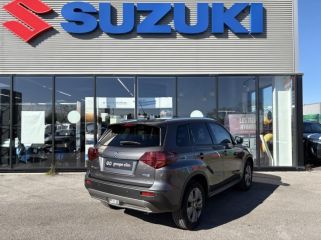 40990 : Hyundai Dax - i-AUTO - SUZUKI Vitara - Vitara - Titan Dark Gray Pearl métallisé - Traction - Essence/Micro-Hybride