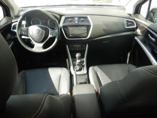 52000 : Hyundai Chaumont - Garage Michel Bazin - SUZUKI S-Cross - S-Cross - Mineral Gray - Traction - Essence/Micro-Hybride