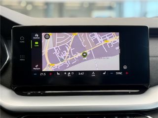 13200 : HYUNDAI Arles - Lexa Automobile - SKODA OCTAVIA Style - OCTAVIA IV - Noir - Automate sequentiel - Essence sans plomb