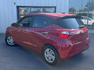 57685 : Hyundai Metz - Theobald Automobiles - HYUNDAI i10 - i10 - Dragon Red Métal - Traction - Essence
