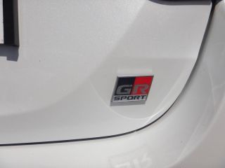 52000 : Hyundai Chaumont - Garage Michel Bazin - TOYOTA Yaris - Yaris - Blanc - Traction - Hybride : Essence/Electrique