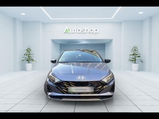 75013 : Hyundai Paris 13 - BPM Cars - HYUNDAI i20 - i20 - Meta Blue Métal/Toit+rétros Black - Traction - Essence