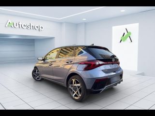 75013 : Hyundai Paris 13 - BPM Cars - HYUNDAI i20 - i20 - Meta Blue Métal/Toit+rétros Black - Traction - Essence