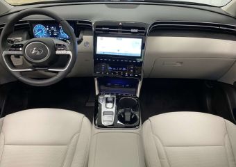 13200 : HYUNDAI Arles - Lexa Automobile - HYUNDAI TUCSON Executive - TUCSON IV - Noir - Boîte automatique - Essence / Courant électrique