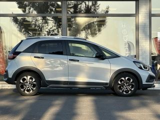 57200 : Hyundai Sarreguemines - Theobald Automobiles - HONDA Jazz - Jazz - Blanc Perle Premium nacré - Traction - Hybride : Essence/Electrique