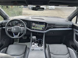 13290 : Hyundai Aix en Provence - Cap Milanesio - VOLKSWAGEN TOUAREG R - TOUAREG (06/2023) - Noir - Boîte automatique - Essence / Courant électrique