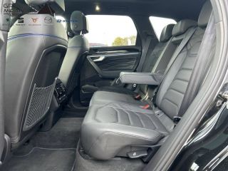 13290 : Hyundai Aix en Provence - Cap Milanesio - VOLKSWAGEN TOUAREG R - TOUAREG III - Noir - Boîte automatique - Essence / Courant électrique