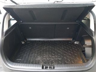 78000 : Hyundai Versailles - SOCOHY - HYUNDAI Bayon - Bayon - Polar White - Traction - Essence/Micro-Hybride