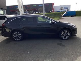 49070 : Hyundai Angers - Oceane Automobiles - KIA CEED SW HYBRIDE RECHARGEABLE Premium - CEED III - Noir - Automate sequentiel - Essence / Courant électrique