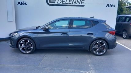 30100 : Hyundai Alès - Auto Hall - CUPRA LEON V - LEON - Gris - Automate sequentiel - Essence / Courant électrique