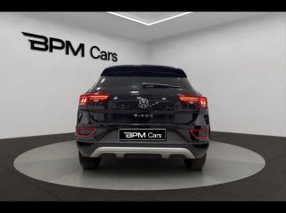 92130 : Hyundai ISSY-LES-MOULINEAUX - BPM Cars - VOLKSWAGEN T-Roc - T-Roc - Noir Intense nacrée - Traction - Essence