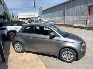 04100 : Hyundai Manosque - Pedinielli - FIAT 500e BERLINE Action Plus - 500 III ELECTRIQUE - Gris - Automate à fonct. Continu - Courant électrique