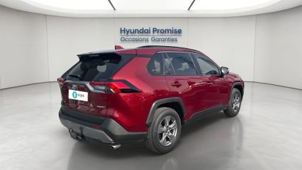 33110 : Hyundai Bordeaux Nord Le Bouscat - Sipa Automobiles - TOYOTA RAV4 HYBRIDE MY23 Dynamic - RAV4 V - Rouge - Automate à fonct. Continu - Essence / Courant électrique