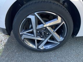 49070 : Hyundai Angers - Oceane Automobiles - HYUNDAI i20 Creative - i20 III - Gris - Automate sequentiel - Essence sans plomb