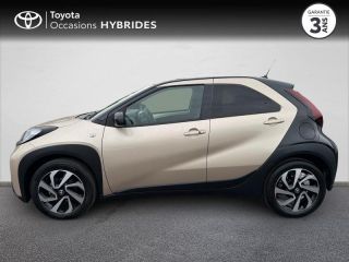 50000 : Hyundai Saint-Lô - GCA - TOYOTA Aygo X - Aygo X - Bi-Ton Beige Gingembre métal/Toit noir - Traction - Essence