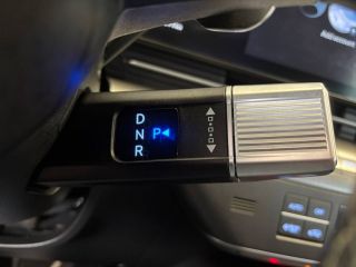 83130 : Hyundai Toulon - Autodif SAS - Groupe BALDASSARI - HYUNDAI KONA Creative - KONA II - Gris - Automate sequentiel - Essence / Courant électrique