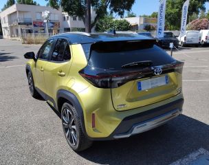 84120 : Hyundai PERTUIS - SA PEDINIELLI - TOYOTA YARIS CROSS HYBRIDE Collection - YARIS CROSS - Jaune - Automate à fonct. Continu - Essence / Courant électrique
