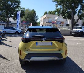 84120 : Hyundai PERTUIS - SA PEDINIELLI - TOYOTA YARIS CROSS HYBRIDE Collection - YARIS CROSS - Jaune - Automate à fonct. Continu - Essence / Courant électrique