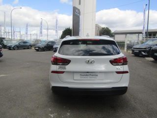 91100 : Hyundai Corbeil-Essonnes - CAP Fournier - HYUNDAI i30 SW Creative - i30 III - Blanc - Boîte manuelle - Essence sans plomb