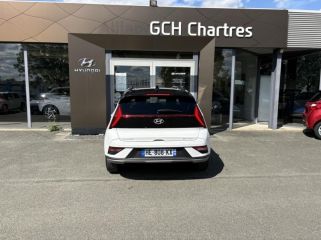 28600 : Hyundai Chartres - GCA - HYUNDAI Bayon - Bayon - Atlas White/Toit+rétros Black - Traction - Essence