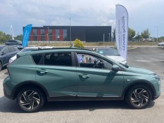 64100 : Hyundai Bayonne - Oceanic Auto - HYUNDAI Bayon - Bayon - Mangrove Green Métal - Traction - Essence/Micro-Hybride