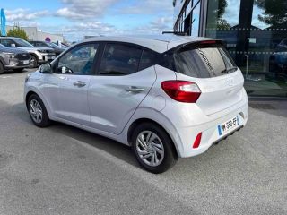 56000 : Hyundai Vannes - Park Lann Automobiles - HYUNDAI i10 - i10 - Lumen Gray Métal - Traction - Essence