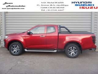 52000 : Hyundai Chaumont - Garage Michel Bazin - ISUZU D-Max - D-Max - Red Spinel Mica métal - Transmission intégrale enclenc - Diesel