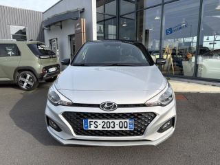 50000 : Hyundai Saint-Lô - GCA - HYUNDAI i20 - i20 - Sleek Silver Métal/Toit/rétros Black - Traction - Essence