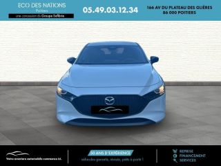 86000 : Hyundai Poitiers - Eco des Nations - MAZDA Mazda 3 - Mazda 3 - Ceramic White Métallisé - Traction - Essence/Micro-Hybride