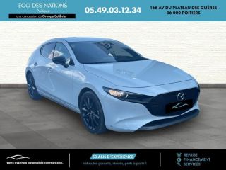 86000 : Hyundai Poitiers - Eco des Nations - MAZDA Mazda 3 - Mazda 3 - Ceramic White Métallisé - Traction - Essence/Micro-Hybride