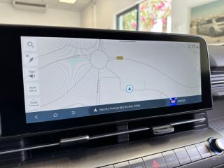 13200 : HYUNDAI Arles - Lexa Automobile - HYUNDAI KONA Executive - KONA II - Gris - Automate sequentiel - Essence / Courant électrique