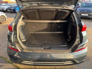 72100 : Hyundai Le Mans - GCA LE MANS - HYUNDAI Kona - Kona - Dark Night Métal - Traction - Electrique