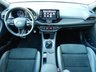 52000 : Hyundai Chaumont - Garage Michel Bazin - HYUNDAI i30 - i30 - Polar White - Traction - Essence